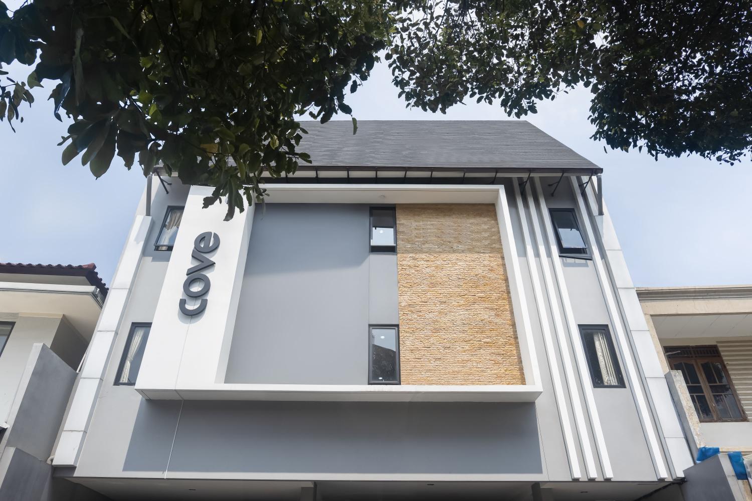 UROOMS Panglima Polim Giacarta Esterno foto